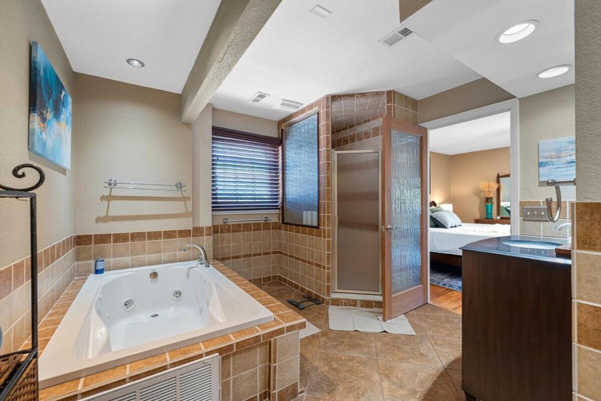 Lake Hamilton Steps To The Lake, Game Room & More! Sleeps 9 מראה חיצוני תמונה