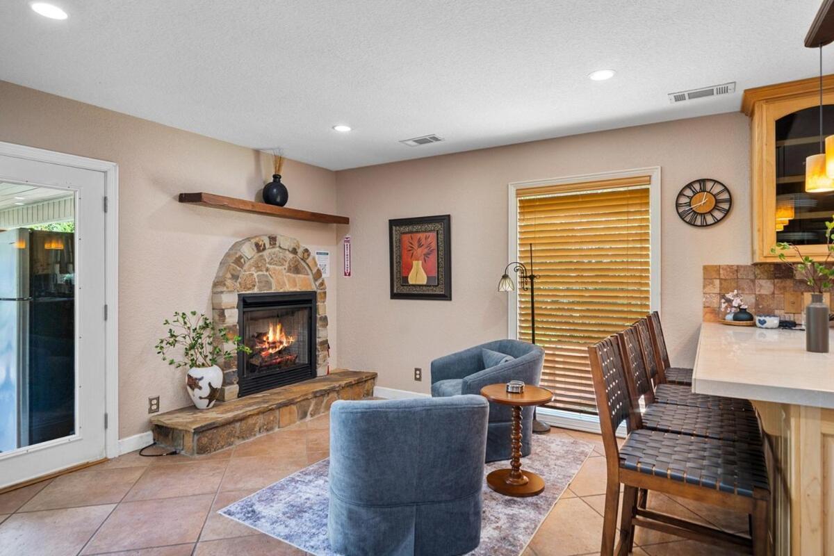 Lake Hamilton Steps To The Lake, Game Room & More! Sleeps 9 מראה חיצוני תמונה